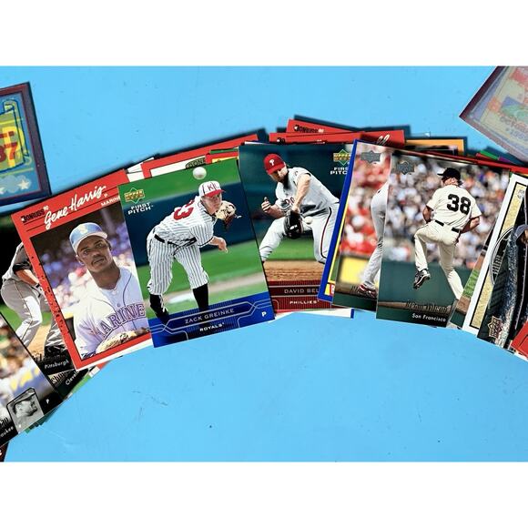 MLB Superstar's Past & Present Base ball Card Lot 100 Cards - Picture 2 of 4